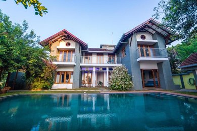 Hibiscus Resort Near  Cochin International Airport