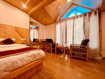 Rock Castle Manali - Hotel & Resort Near Manali Airport
