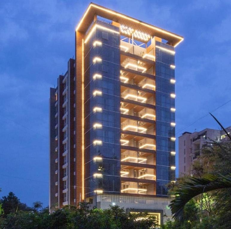 AR Suites Jewels Royale Near Pune International Airport